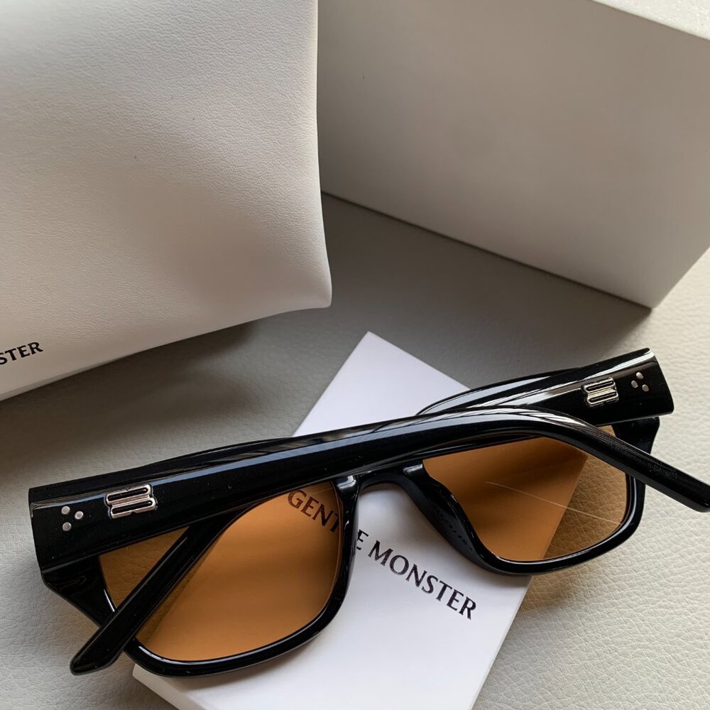 Gentle Monster Nabi Sunglasses Black Brown Lens - Picture 4 of 5